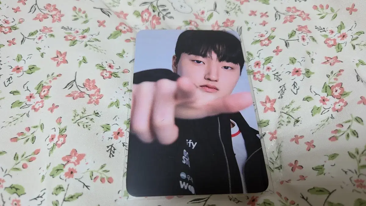 thumbnail-0
